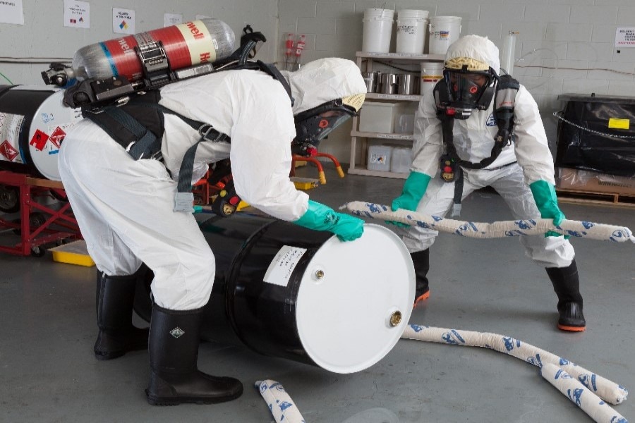 When to Use an SCBA in Confined Spaces